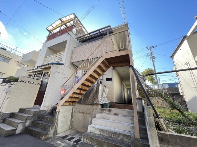 建物外観　外観は落ち着いています