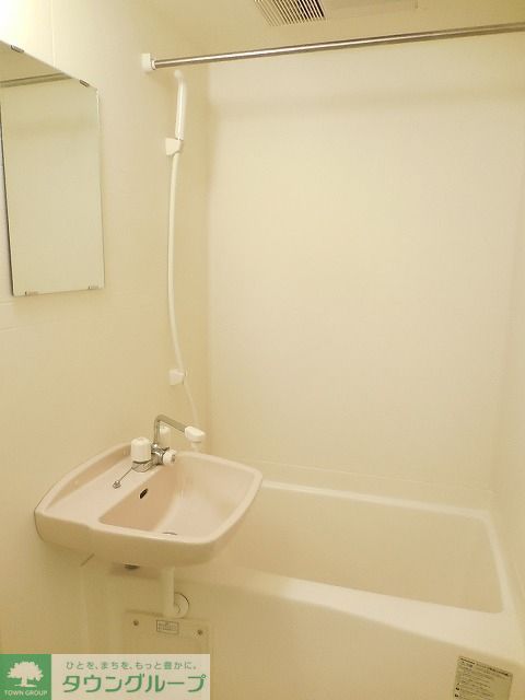 バス・シャワールーム　バス