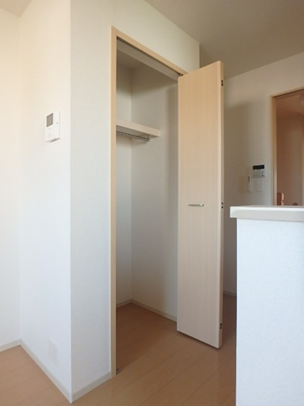 収納　図面と現状に相違がある場合には現状を優先