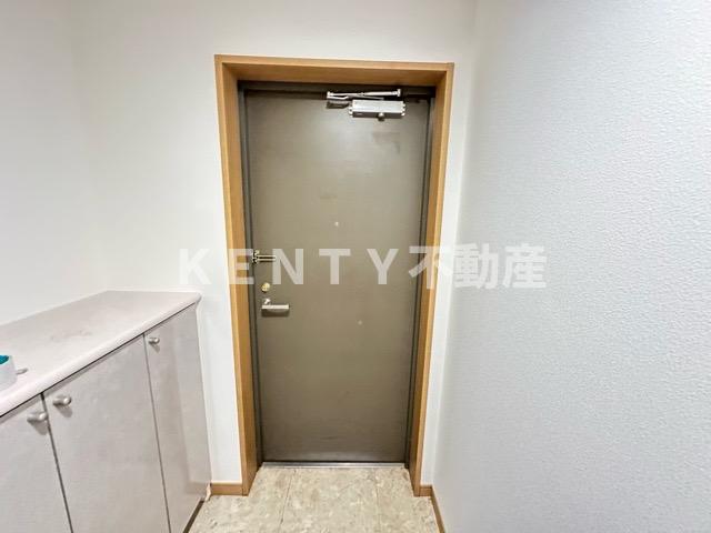 玄関　落ち着いた玄関です