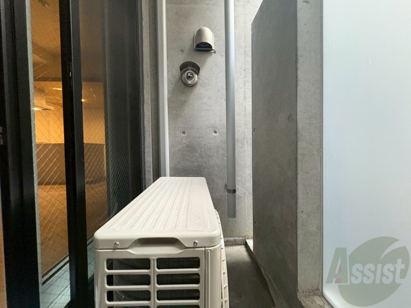 バルコニー　バルコニーです。洗濯物を干したり一息ついたりできますね！