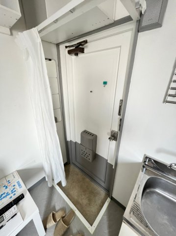 玄関　別号室の画像です。ご参考下さい