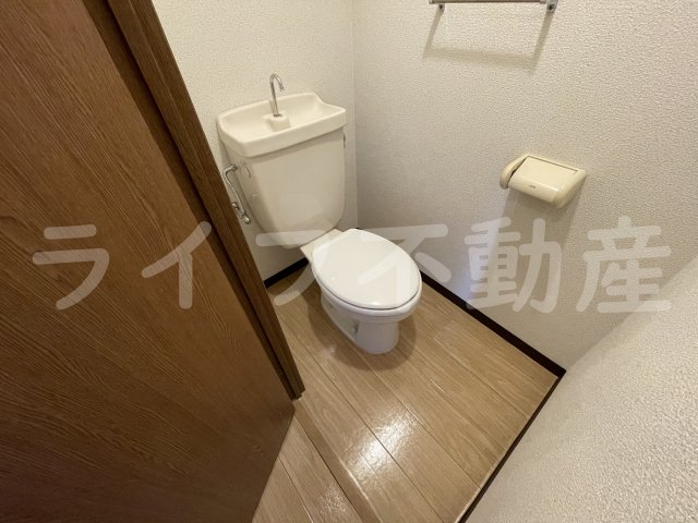 トイレ　清潔感のあるトイレです