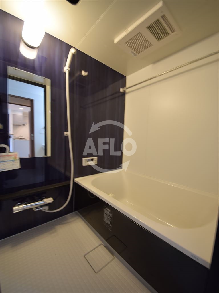 バス・シャワールーム　ルリーフ真法院　浴室