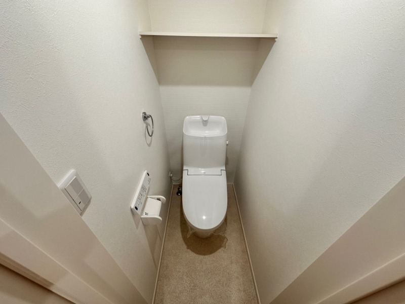 トイレ　建築中