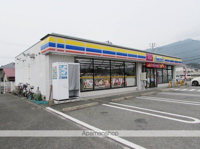 コンビニ　ミニストップ（コンビニ）まで500m