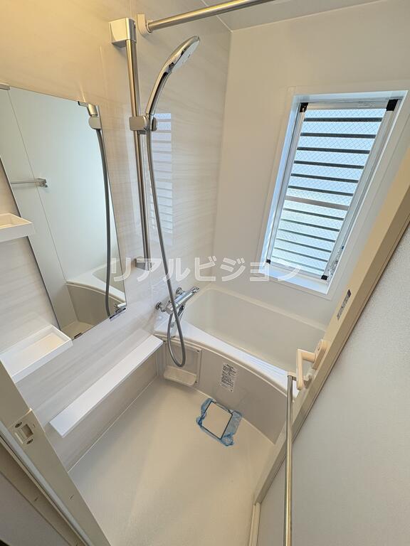 バス・シャワールーム　他部屋参考写真