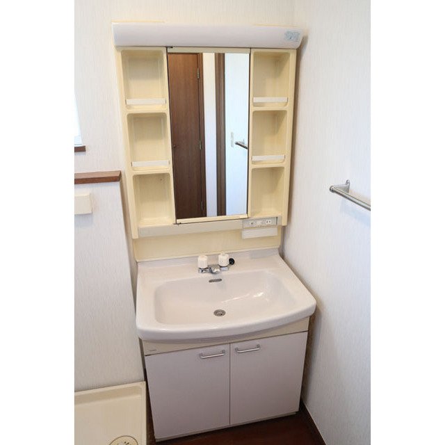 その他設備　２階洗面台