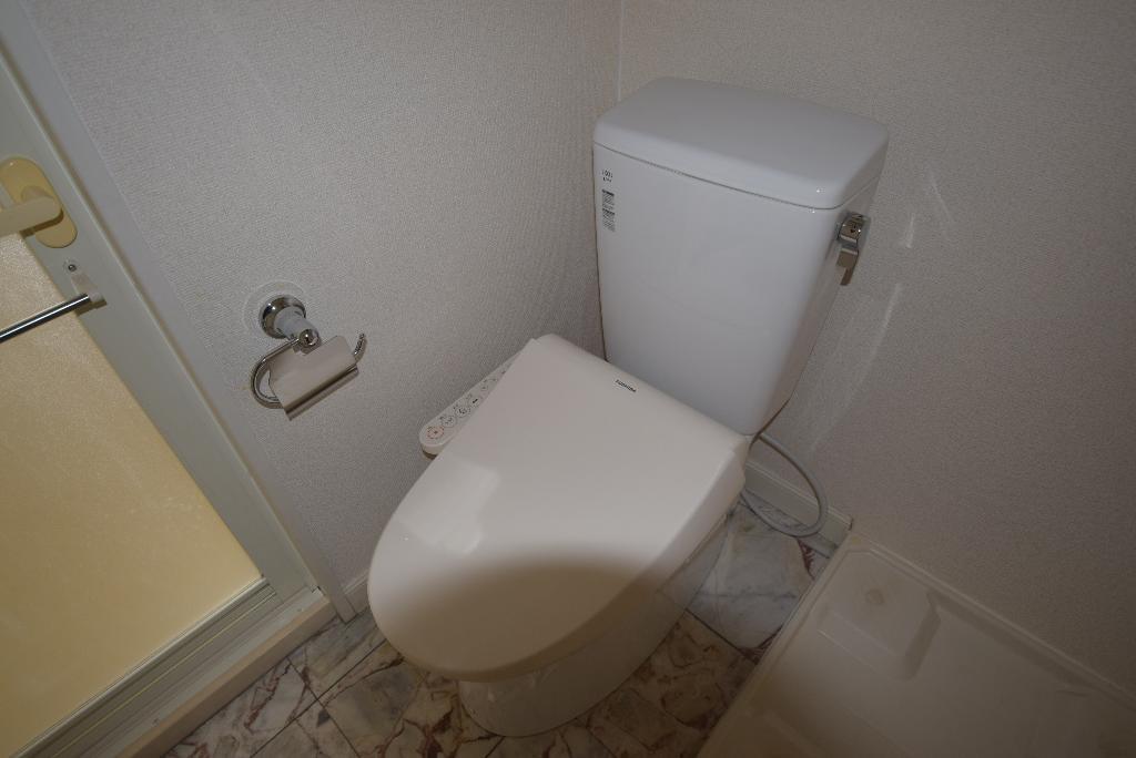 トイレ　シャワー付トイレ