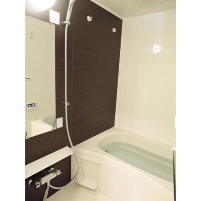 バス・シャワールーム　※写真は同タイプ住戸です。