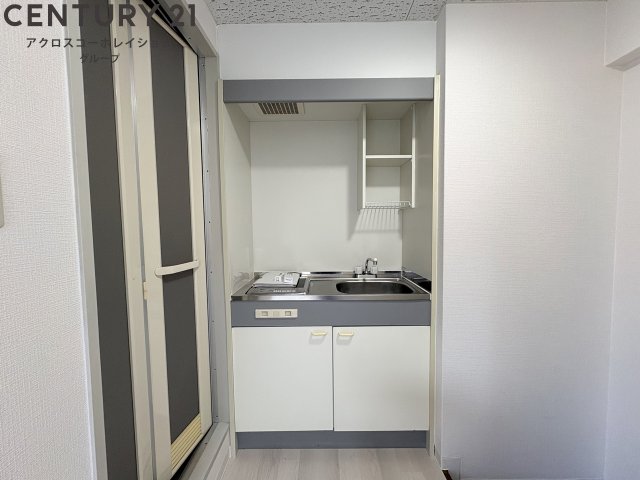 キッチン　一口IHコンロで火を使わないので料理初心者にもオススメです！