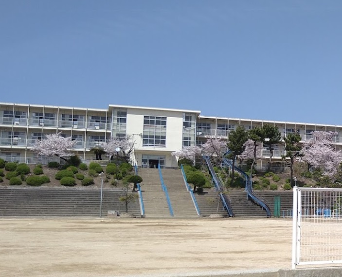 小学校　広田小学校（小学校）まで225m