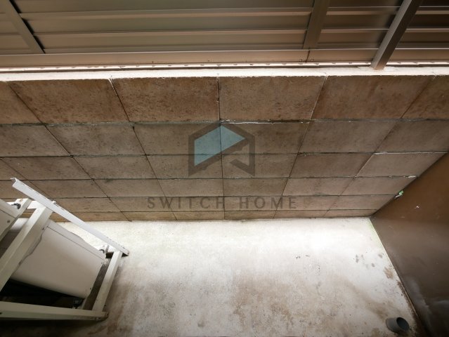 バルコニー　陽当たり良好なバルコニーです