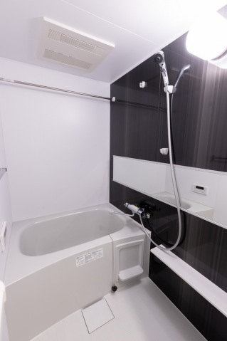 バス・シャワールーム　同物件別号室の写真です。