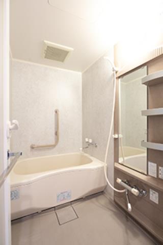バス・シャワールーム