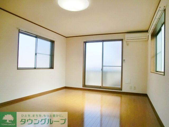 居室・リビング　お問合せはタウンハウジングまで！※現地待合わせ相談可能