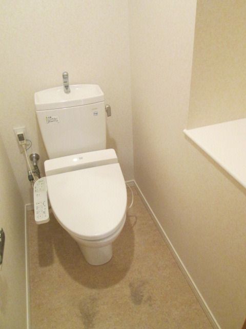 トイレ　トイレ