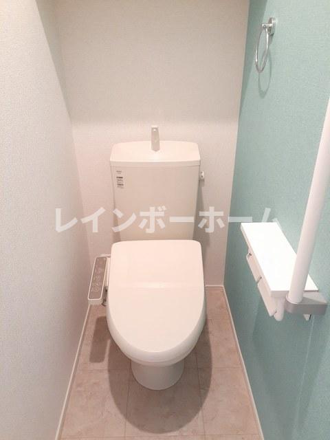 トイレ　落ち着いたトイレです