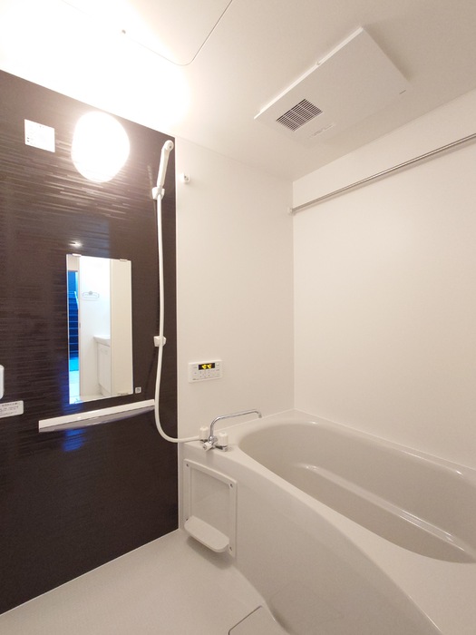 バス・シャワールーム　浴室