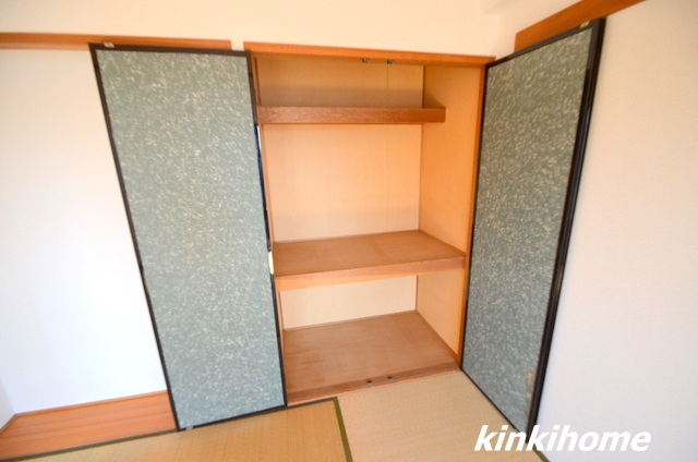 収納　写真は参考写真です。現況を優先してください。