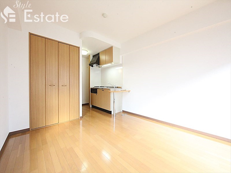 居室・リビング　内装