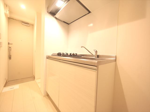 キッチン　システムキッチン（ガス2口コンロ付）