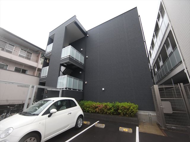 建物外観　外観　インターネット込み　オートロック　TVモニターホン完備