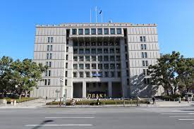 役所　大阪市役所（役所）まで814m