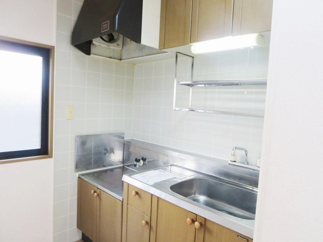 キッチン　☆窓付きキッチン☆