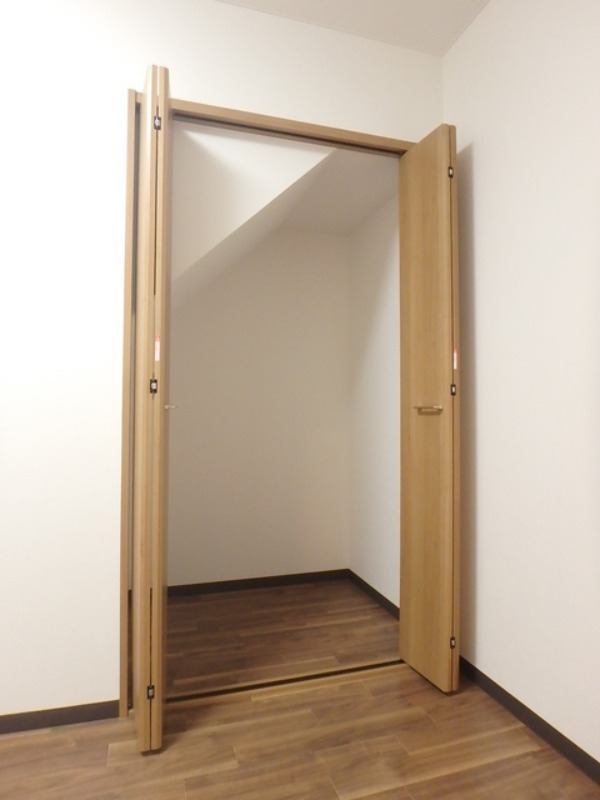 収納　図面と現状に相違がある場合には現状を優先