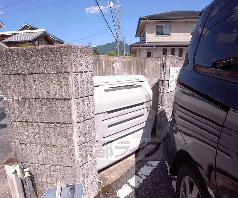 その他　ゴミＢＯＸあり。