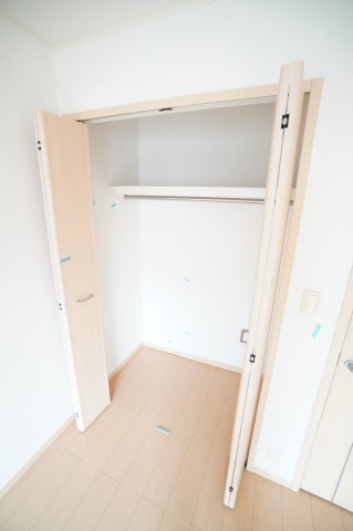 収納　※同物件・反転タイプの写真です。
