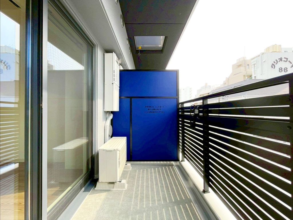 バルコニー　バルコニー