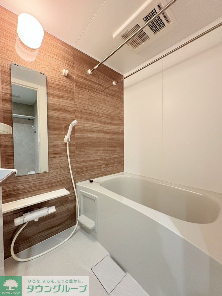 バス・シャワールーム　バス