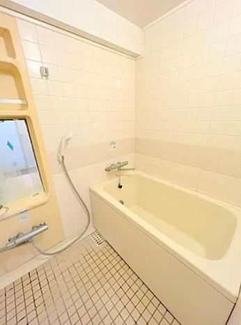 バス・シャワールーム　お風呂です