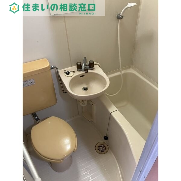 洗面設備　同型