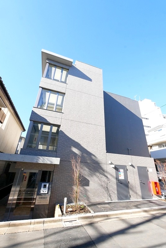 建物外観　外観は落ち着いています