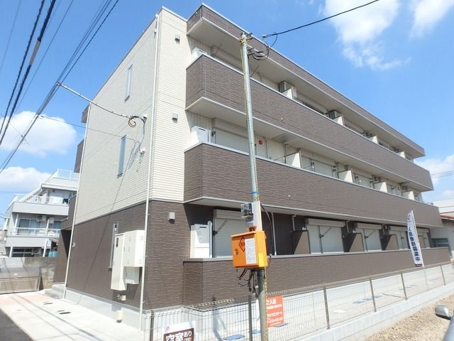 建物外観　★南向き日当たり住環境良好★