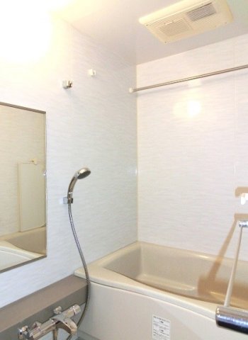 バス・シャワールーム　☆ゆっくりくつろげるお風呂☆