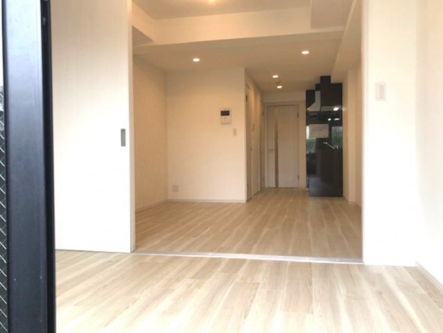 居室・リビング　☆明るい居間☆