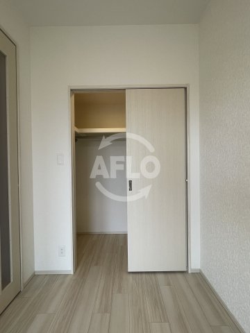 収納　プレジオ三国ASIAN　クローゼット