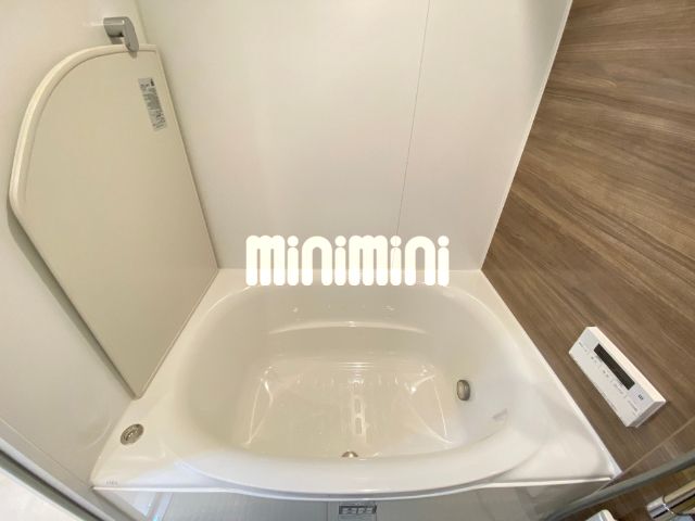 バス・シャワールーム　同間取り別部屋写真です