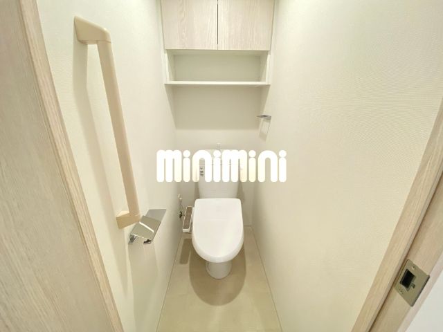 トイレ　同間取り別部屋写真です