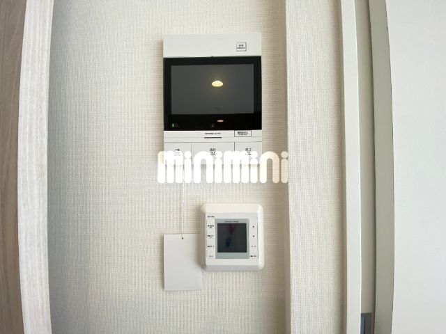 セキュリティ　同間取り別部屋写真です