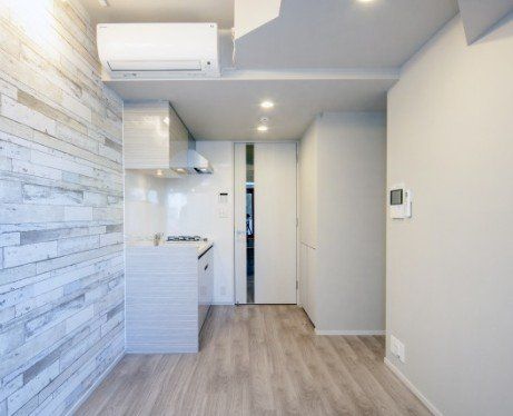 居室・リビング　エントランス