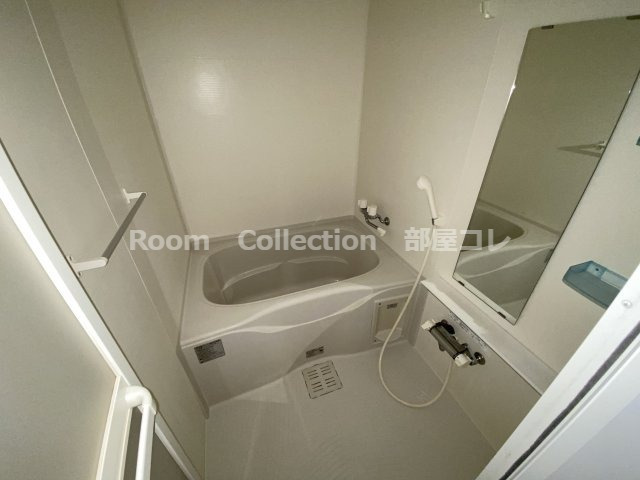 バス・シャワールーム　※同物件他部屋写真 反転の場合有