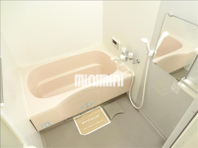 バス・シャワールーム　追焚き付きバス