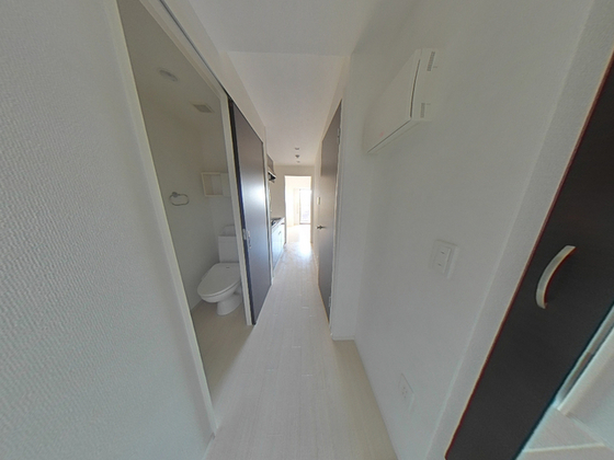 玄関　※別部屋の写真です