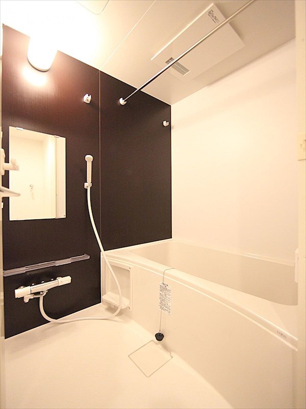 バス・シャワールーム　バスルーム