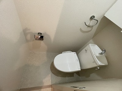 トイレ　落ち着いたトイレです